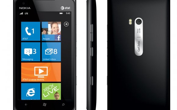 Nokia Lumia 900 Price in